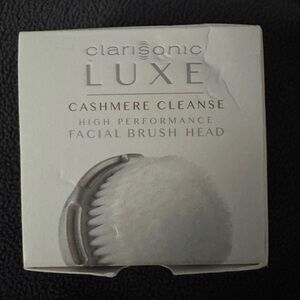 Brand new in box, Clarisonic Luxe Cashmere Cleanse Brush Head